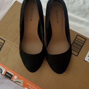 TORRID pumps